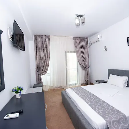 Cittadini Mamaia Nord 3*